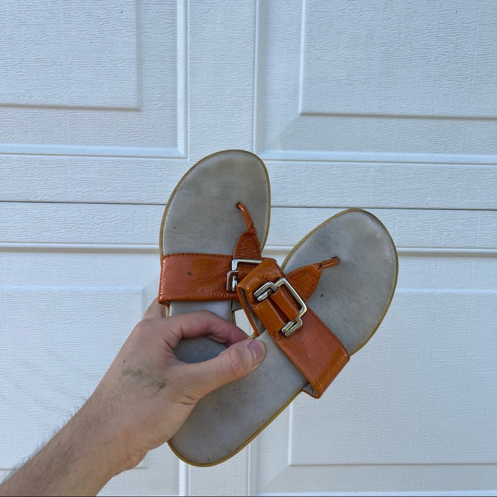 AMAZING AEROSOLES SLIPPERS